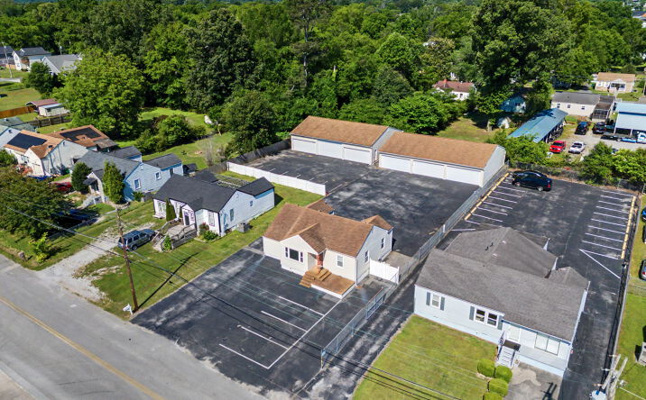 Pictures of Office, Self Storage, Mixed Use property located at 1509 MAXWELL RD, EAST RIDGE, TN 37412-3119 for sales - image #1