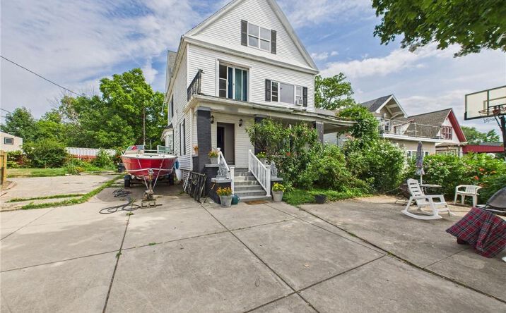 Pictures of Multifamily property located at 2403 Niagara Street, Buffalo, NY 14207 for sales - image #1