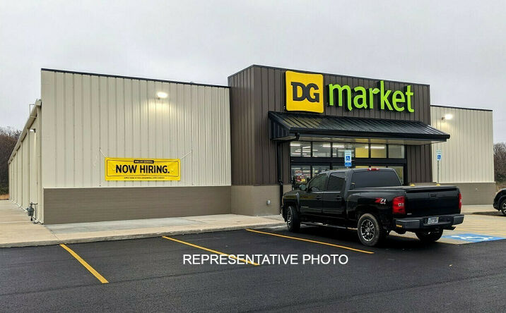 Pictures of Retail property located at 1310 Paddock St, Fort Calhoun, NE 68023 for sales - image #1