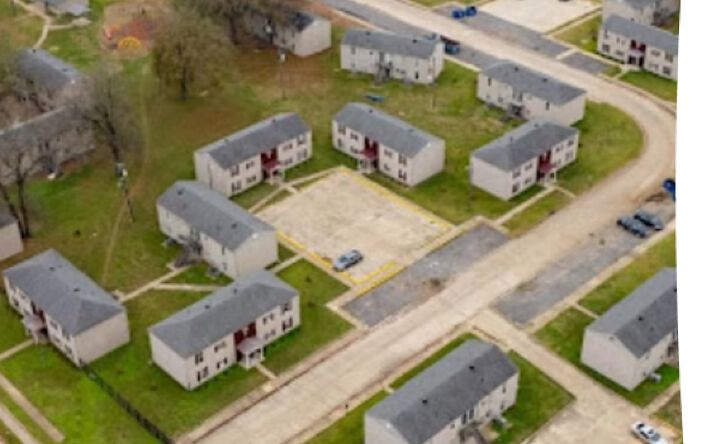 Pictures of Multifamily property located at 734 West 68th Street, Shreveport, LA 71106 for sales - image #1