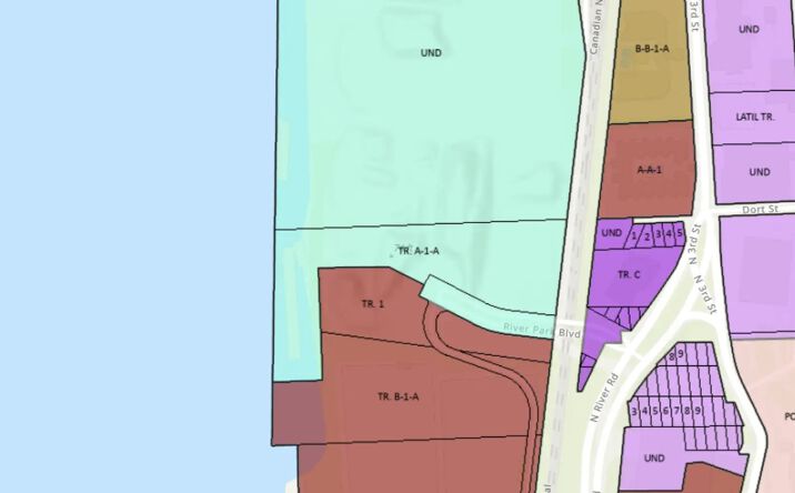 Pictures of Land property located at 100 RIVER PARK BLVD, BATON ROUGE, LA 70802 for sales - image #1