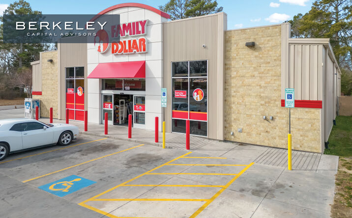 Pictures of Retail property located at 108 South Patterson Street, Maxton, NC 28364 for sales - image #1