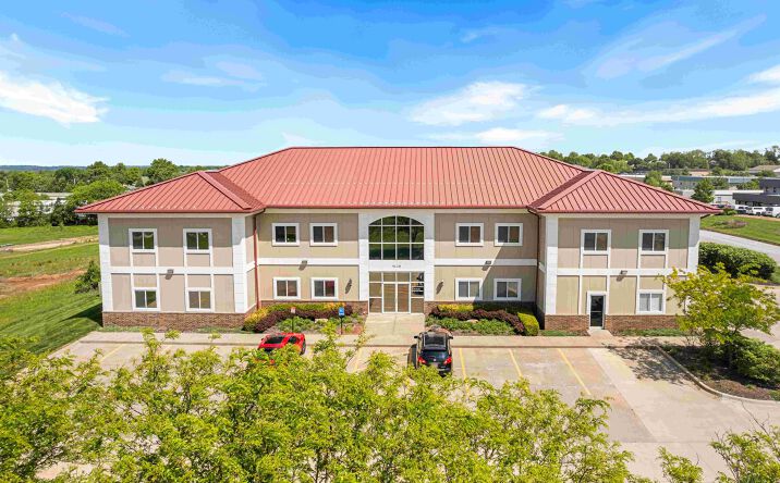Pictures of Office, Mixed Use property located at 4120 Northeast Port Drive, Lee's Summit, MO 64064 for sales - image #1