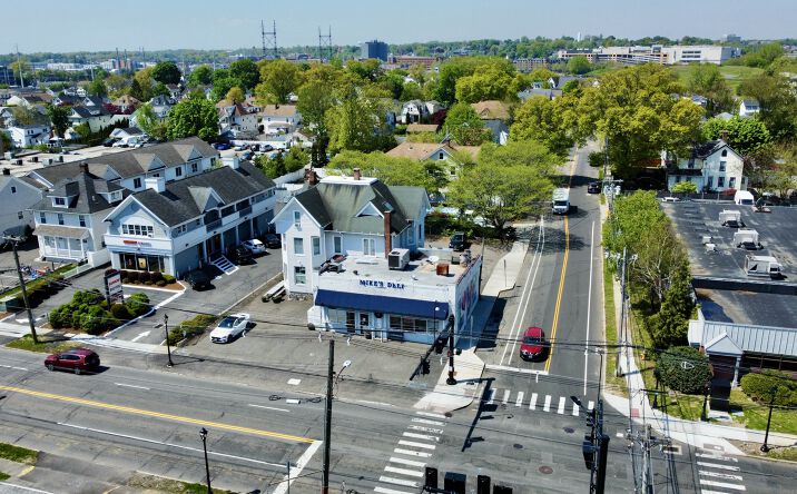 Pictures of Business for Sale, Retail, Multifamily property located at 194 East Avenue, Norwalk, CT 06855 for sales - image #1