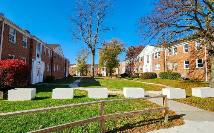 Pictures of Multifamily property located at 1832-1864 Forest Hills Blvd, East Cleveland, OH 44112 for sales - image #1