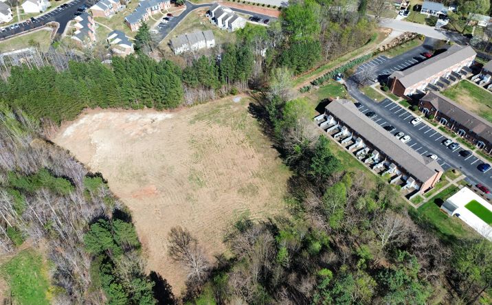 Pictures of Land property located at 361 HERMITAGE DR, DANVILLE, VA 24541 for sales - image #1