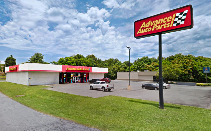Pictures of Retail property located at 2050 East Main Street, Spartanburg, SC 29307 for sales - image #1