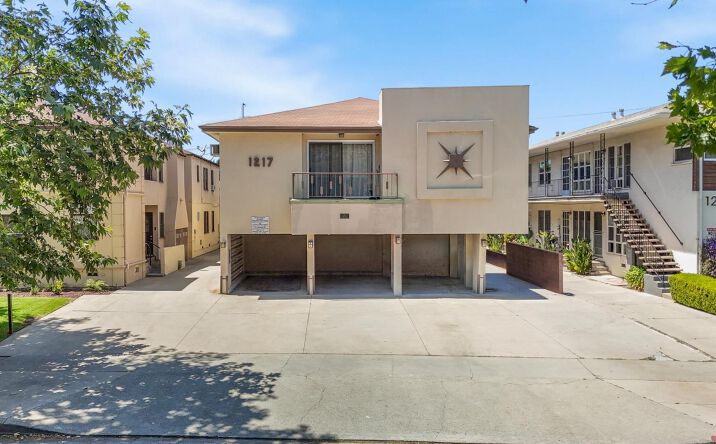 Pictures of Multifamily property located at 1217 S. Orange Grove Avenue, Los Angeles, CA 90019 for sales - image #1