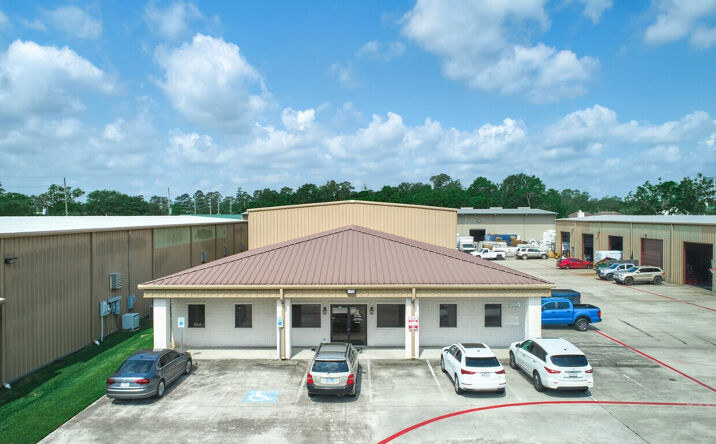 Pictures of Industrial, Office property located at 26451 Hanna, Oak Ridge, TX 77385 for sales - image #1