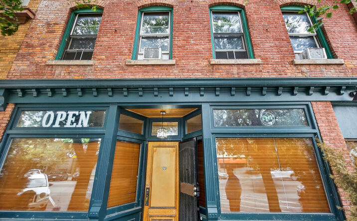 Pictures of Mixed Use property located at 916 N SALINA ST, SYRACUSE, NY 13208 for sales - image #1