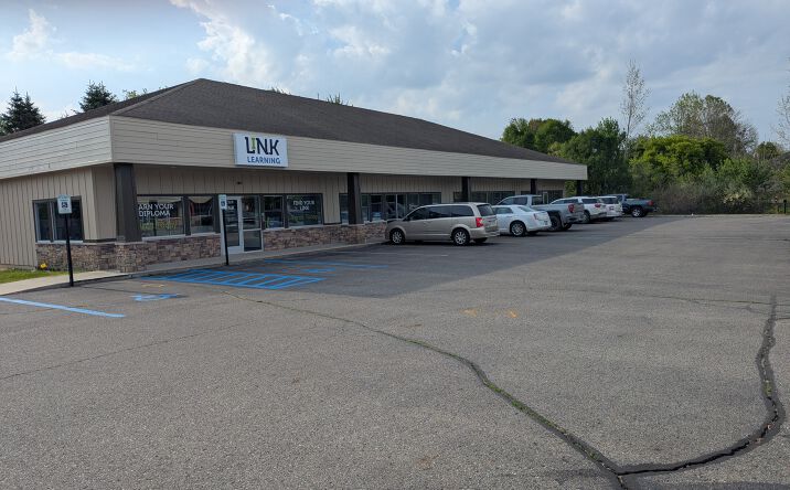 Pictures of Retail, Office, Industrial, Special Purpose property located at 1322 W State Street, Belding, MI 48809 for sales - image #1