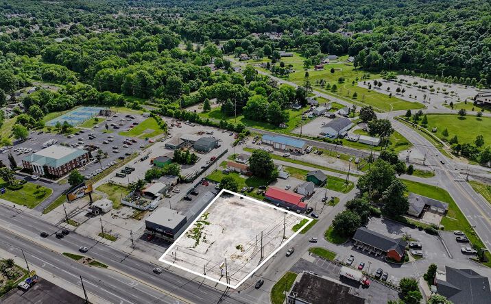 Pictures of Land property located at 7281 DIXIE HWY, LOUISVILLE, KY 40258-3755 for sales - image #1