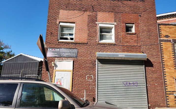 Pictures of Industrial property located at 160 S CALVERTON RD, BALTIMORE, MD 21223 for sales - image #1