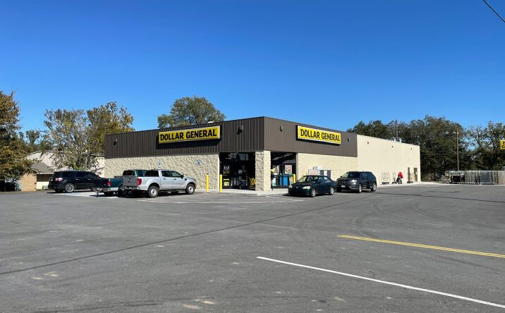 Pictures of Retail property located at 12270 US HWY 165 E, HUMNOKE, AR 72072-8678 for sales - image #1