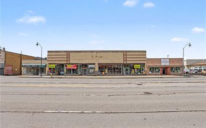 Pictures of Retail property located at 467 W Ridge Rd, Rochester, NY 14615 for sales - image #1
