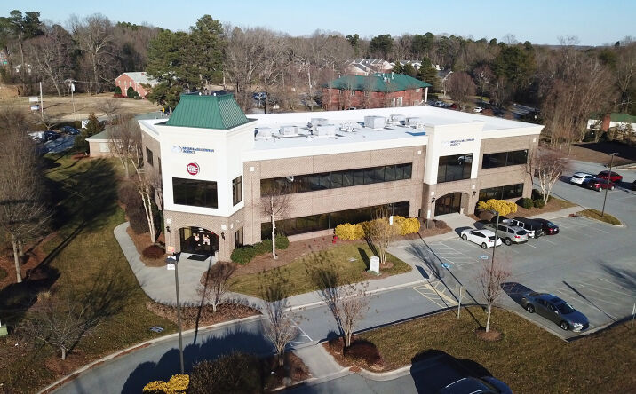 Pictures of Office property located at 1400 Eastchester Drive, High Point, NC 27265 for sales - image #1
