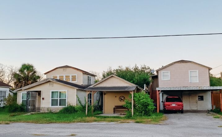 Pictures of Multifamily property located at 319 West Main Street, Bishop, TX 78343 for sales - image #1