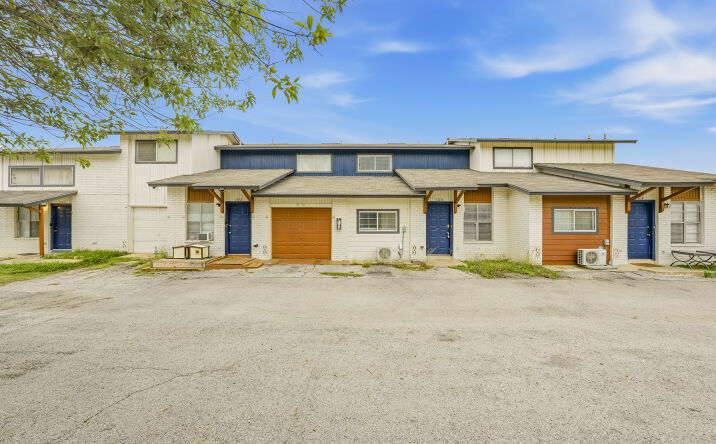 Pictures of Multifamily property located at 11803 Alamo Blanco Street, San Antonio, TX 78233 for sales - image #1