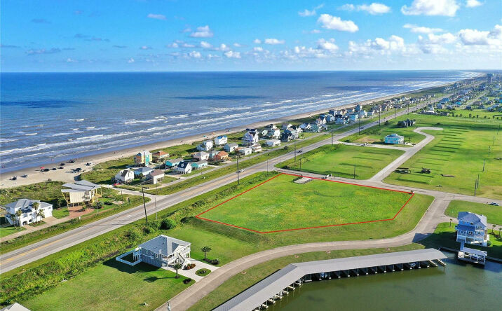 Pictures of Land property located at 4211 Sunbird Beach Dr, Galveston, TX 77554 for sales - image #1