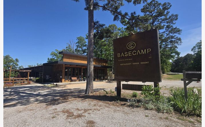 Pictures of Retail, Hospitality, Mixed Use property located at 150 Passion Play Road, Eureka Springs, AR 72632 for sales - image #1