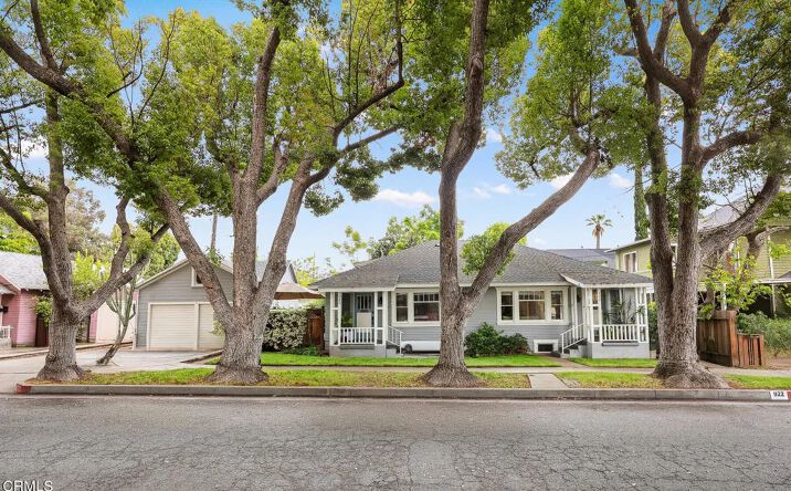 Pictures of Multifamily property located at 920 Adelaine Avenue, South Pasadena, CA 91030 for sales - image #1