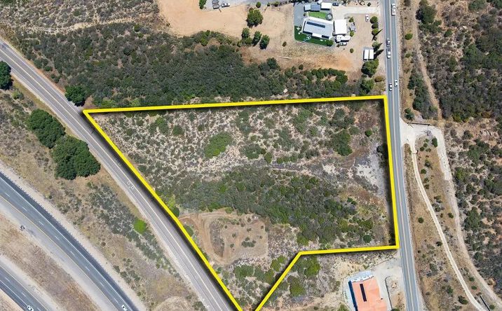 Pictures of Land property located at 196 Arnold Way, Alpine, CA 91901 for sales - image #1