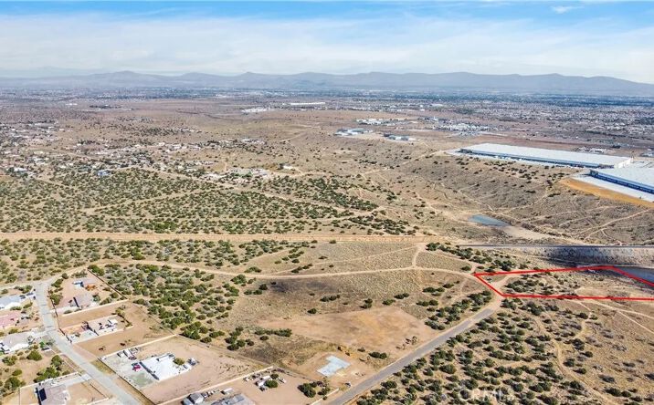 Pictures of Land property located at Heartland, Oak Hills, CA 92344 for sales - image #1