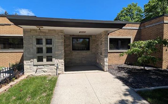 Pictures of Retail, Office, Mixed Use property located at 1415 Center Avenue, Bay City, MI 48708 for sales - image #1