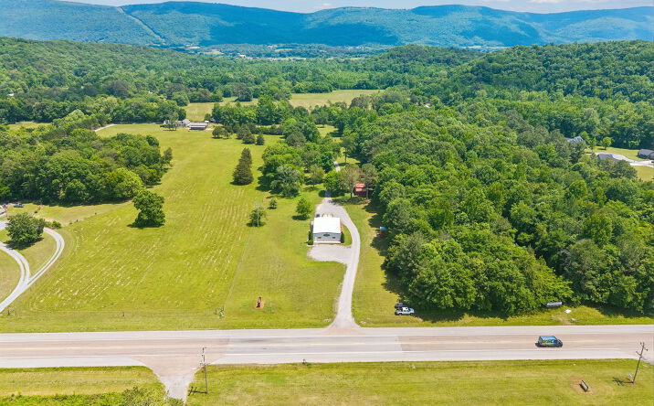 Pictures of Mixed Use, Office, Industrial property located at 49 Cutting Edge Lane, Dunlap, TN 37327 for sales - image #1