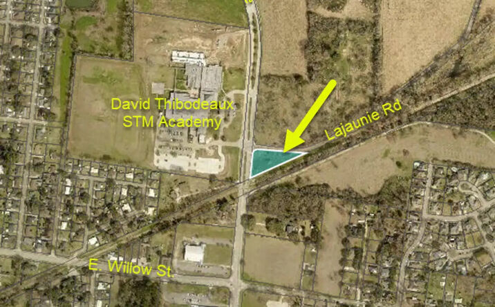 Pictures of Land property located at 800 Teurlings Dr, Lafayette, LA 70501 for sales - image #1