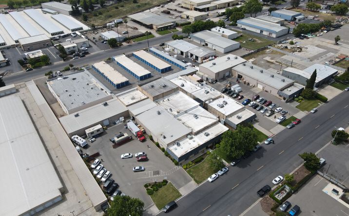 Pictures of Industrial property located at 579 Armstrong Way, Oakdale, CA 95361 for sales - image #1