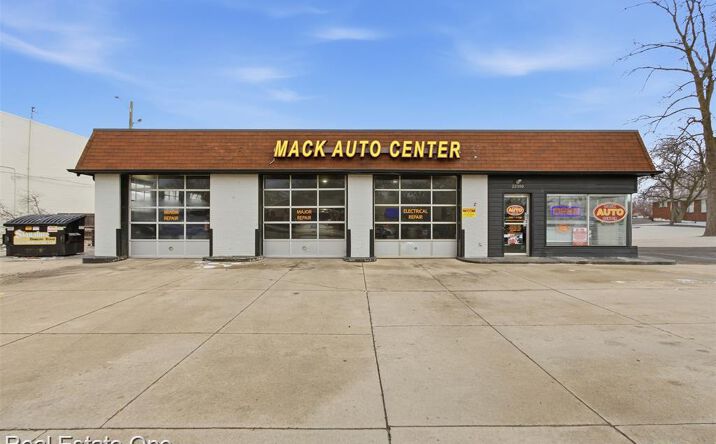 Pictures of Business for Sale property located at 22900 Greater Mack Avenue, St Clair Shores, MI 48080 for sales - image #1