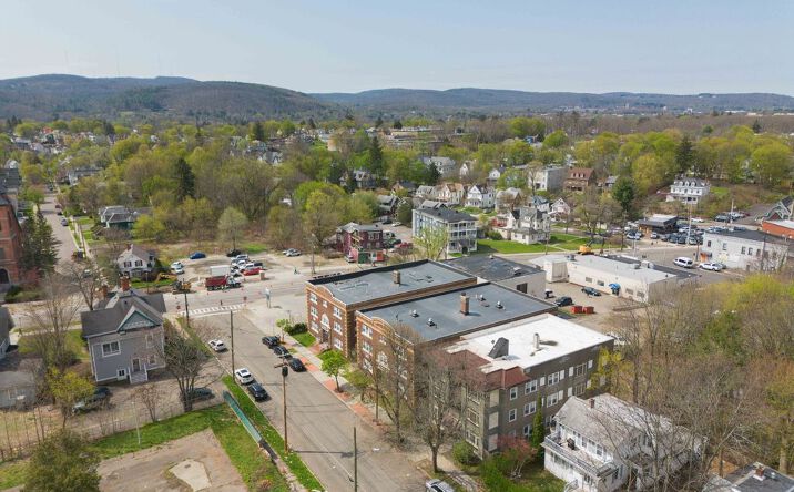 Pictures of Multifamily property located at 5 Mather St, Binghamton, NY 13905 for sales - image #1