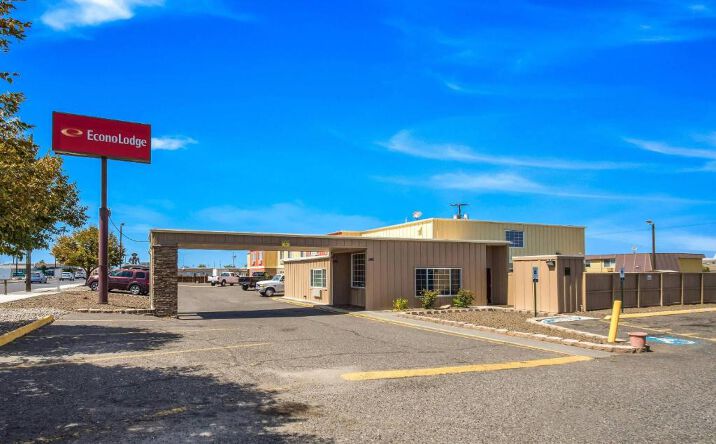 Pictures of Hospitality property located at 1481 6th Street, Umatilla, OR 97882 for sales - image #1