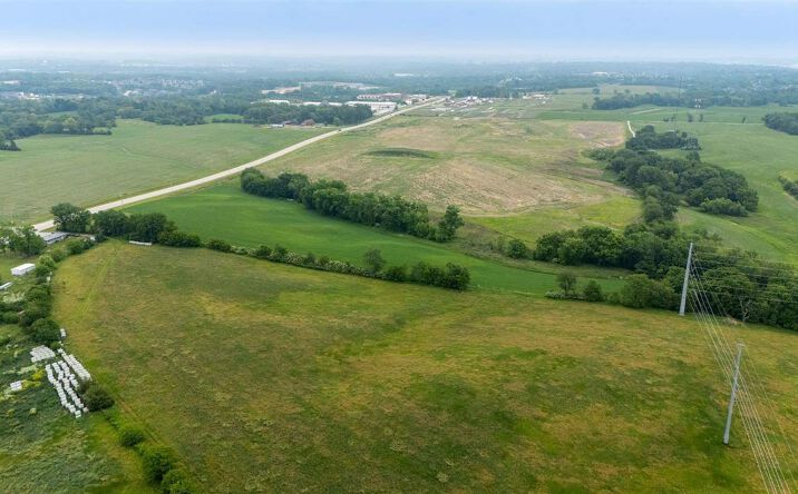 Pictures of Land property located at Lot 2 Iwv Commercial Park, Iowa City, IA 52240 for sales - image #1