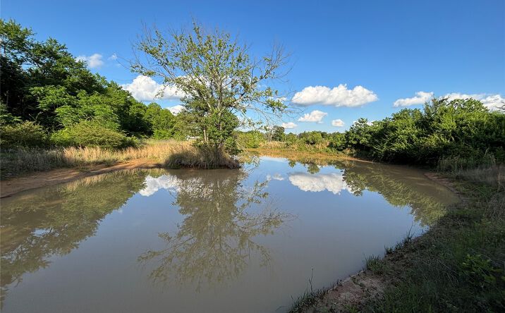 Pictures of Land property located at 484 South Eighth, Colbert, OK 74733 for sales - image #1