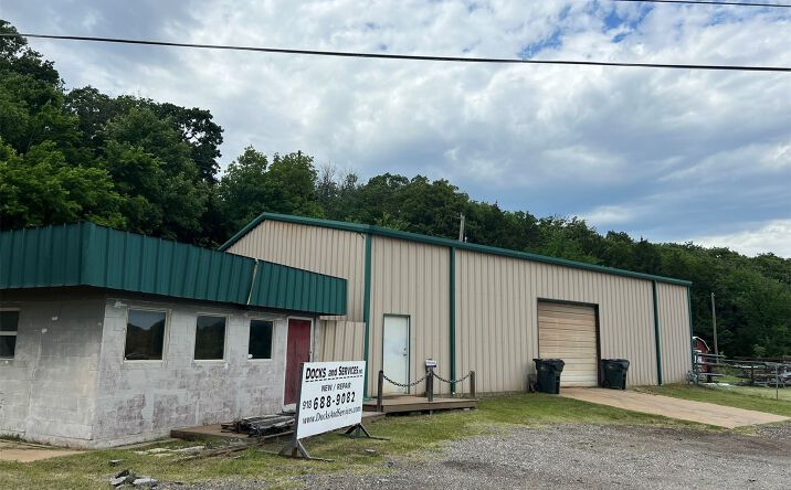 Pictures of Industrial property located at 117 W Peninsula Drive N, Cleveland, OK 74020 for sales - image #1