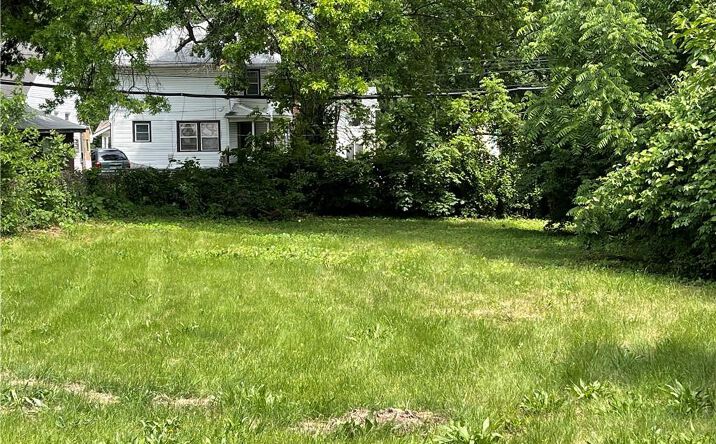 Pictures of Land, Multifamily property located at 6021 FOREST Avenue, Kansas City, MO 64110 for sales - image #1