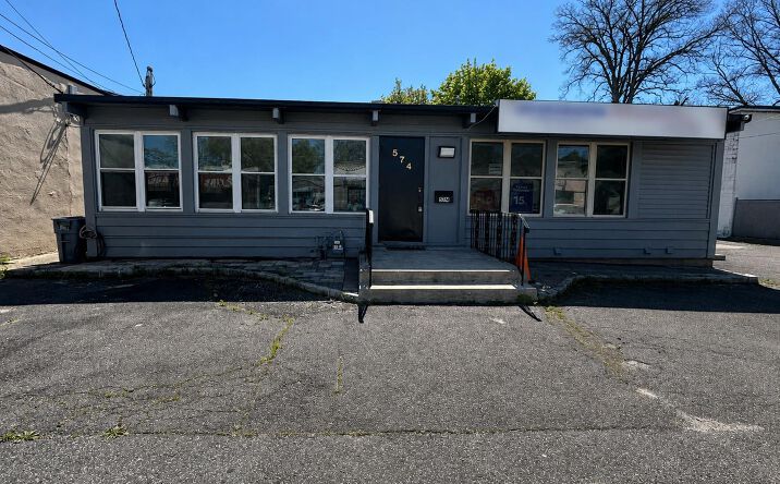 Pictures of Special Purpose property located at 574 E Meadow Avenue, Hempstead, NY 11554 for sales - image #1