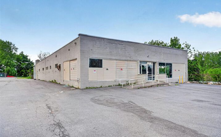Pictures of Industrial, Retail property located at 14 Route 17K, Newburgh (Town), NY 12550 for sales - image #1