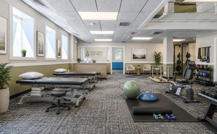 Pictures of Office property located at 1575 Hillside Avenue, North New Hyde Park, NY 11040 for sales - image #1