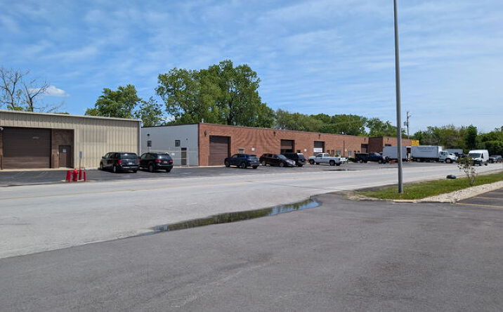 Pictures of Industrial property located at 3210-44 W Wireton, Blue Island, IL 60406 for sales - image #1