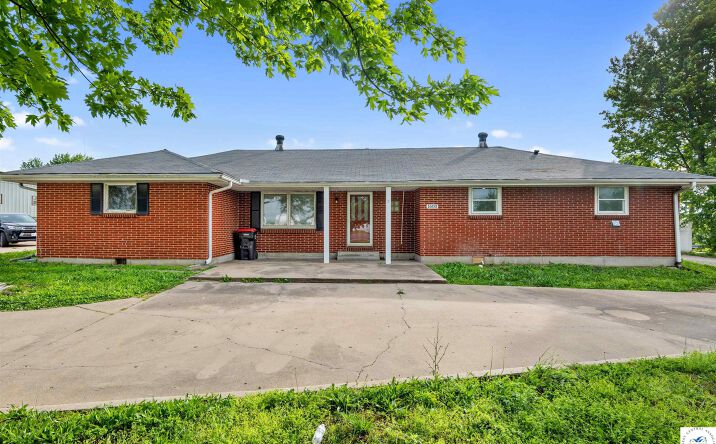 Pictures of Multifamily property located at 1600 Clarendon, Sedalia, MO 65301 for sales - image #1