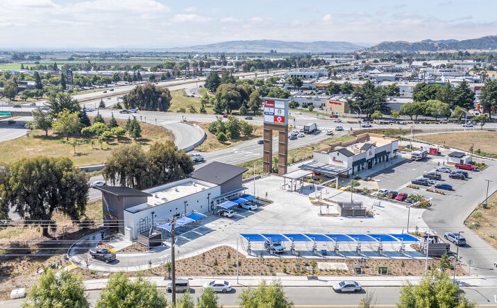 Pictures of Retail, Special Purpose property located at 484 East 9th Street, Gilroy, CA 95020 for sales - image #1