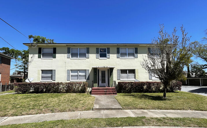 Pictures of Multifamily property located at 3159 BELDEN Street, Jacksonville, FL 32207 for sales - image #1