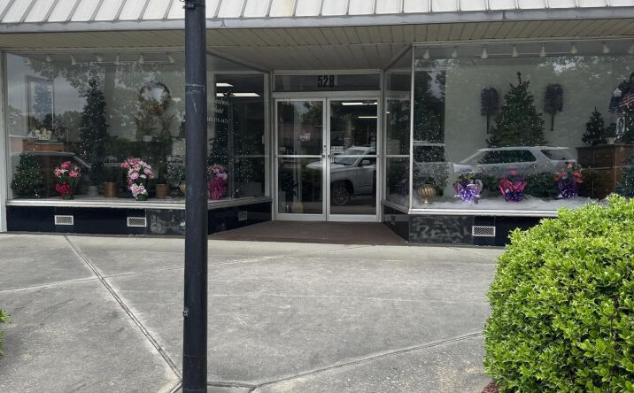 Pictures of Retail, Office, Industrial property located at 528 Calhoun Street, Johnston, SC 29832 for sales - image #1