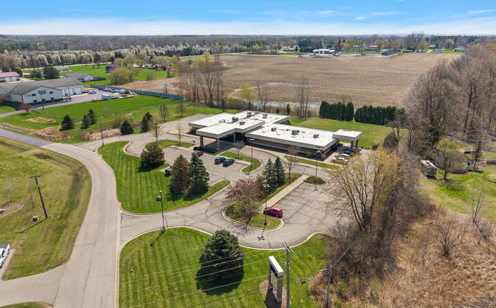 Pictures of Office property located at 1794 North Lapeer Road, Lapeer, MI 48446 for sales - image #1