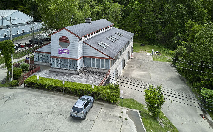 Pictures of Mixed Use, Special Purpose property located at 1101 JEFFERSON RD, SOUTH CHARLESTON, WV 25309-9780 for sales - image #1