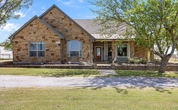 Pictures of Retail, Land property located at 4525 Tolar Highway, Tolar, TX 76476 for sales - image #1
