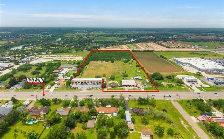 Pictures of Retail property located at 32909 State Highway 100 Highway, Los Fresnos, TX 78566 for sales - image #1
